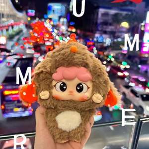 Migo Furtive Cute Doll Bolso Colgante Felpa genuina Juguete de moda Idea de regalo de cumpleaños para niñas Cajas misteriosas de Send Friend - Product Image 1