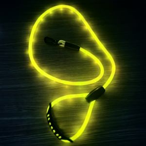 Nuevo artículo USB C LED que ilumina la correa para mascotas RGB 13 modos Light up <span class=keywords><strong>Dog</strong></span> Lead Multi-Color Changing Nylon Recargable <span class=keywords><strong>Dog</strong></span> <span class=keywords><strong>Leash</strong></span> - Product Image 4