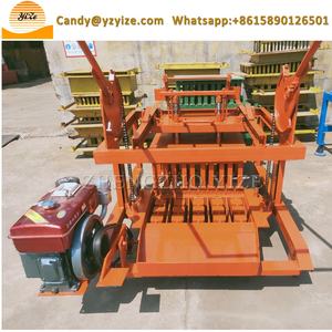 Macchina per la Produzione di Blocchi e Mattoni Forati in Cemento QM4-45 Alimentata da Motore Diesel - Product Image 3