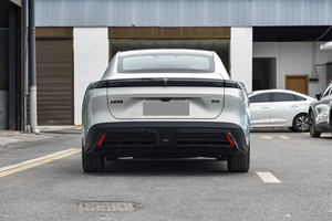 Voiture électrique chinoise en stock, modèle 2025-2026, berline électrique pure Changan Deepal L06, nouvelle voiture de luxe intelligente et abordable à vendre - Product Image 4