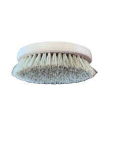 Brosse corporelle sèche en bois NATURAE DONUM, toucher doux pour peaux délicates, poils de cheval de 25 mm, sans cruauté, 12x6,5 cm, personnalisable - Product Image 2