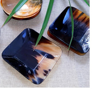 Forme carrée Buffalo Horn plateau Disponible dans Toutes Les Tailles Corne Artisanat Décoratif Corne Bol Poli pour Offre Spéciale produit - Product Image 4