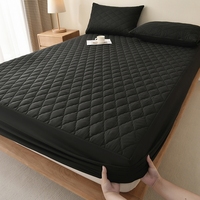 Protège-matelas matelassé en polyester 200TC, imperméable, respirant, doux, moderne et élégant, le plus vendu en gros