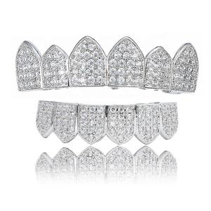 Laiton plaqué <span class=keywords><strong>or</strong></span> véritable 18 carats avec prothèses hip hop bling zircon et crocs d'halloween dents grillz avec étui emballé individuellement - Product Image 3