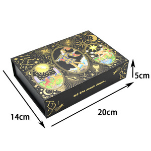 Nouvel ensemble de cartes de tarot en PVC avec tapis d'autel, sac de rangement, guide et jeu de table en plastique imperméable pour la vente en gros - Product Image 5