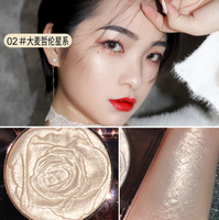 Vente en gros Private Label Palette de surligneurs scintillants en poudre pressée 3 couleurs à haute teneur en pigments avec miroir