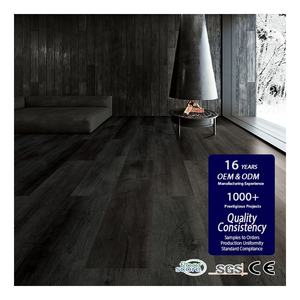 Solutions de conception élégantes Installation rapide SPC Revêtement de <span class=keywords><strong>sol</strong></span> Imperméable Réduction du <span class=keywords><strong>bruit</strong></span> Planche de bois Click Carreaux Salle de sport intérieure résistante à l'usure - Product Image 1