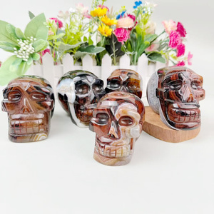 Cráneo de Sardónix Natural de Lujo Tallado a Mano, Escultura con Acabado de Cristal Fino, Apariencia Distintiva para Bienestar Espiritual - Product Image 3