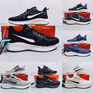 <span class=keywords><strong>Chen</strong></span> vente en gros balles de chaussures de marque d'occasion de haute qualité en vrac styles mixtes pour femmes et hommes vêtements en stock - Product Image 4