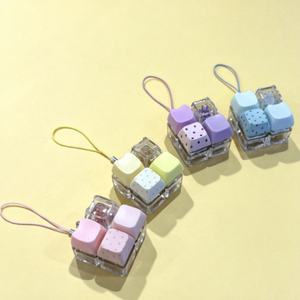 Transparent PC Dual Keycap Switch Tester <b>Keychain</b> Fingertip Press Tactile Decompression <b>Fidget</b> Toy Unisex Made in China - Product Image 2