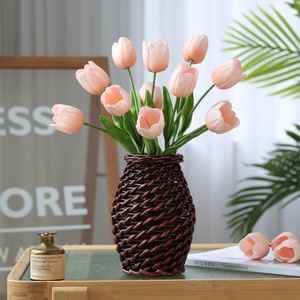Flores Artificiales de Tulipán de Poliuretano Color Rosa Claro, Mini Ramo para Decoración del Hogar y Accesorios de Boda - Product Image 1