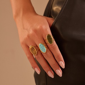 Anillo Abierto Bohemio Trenzado, Chapado en Oro de 18K, Acero Inoxidable, Piedra Natural Ovalada, Joyería Ajustable para Mujer - Product Image 1