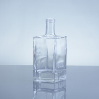 Bouteilles de verre à liqueur personnalisées, vides, de luxe, 750 ml, transparentes, pour spiritueux, vodka, vin blanc, whisky, bouteille de liqueur en verre unique