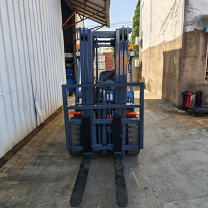 รถยก3Ton ญี่ปุ่นสภาพดีเยี่ยมใช้ Heli 4.5 MAX ยกขึ้นต่ำข้อเสนอดีสำหรับรถขุด - Product Image 5