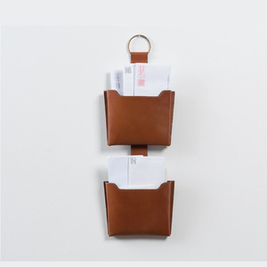 Bolsa de almacenamiento creativa para pared, estantería/organizador de pared de cuero PU, adecuada para guardar teléfonos móviles y otros objetos pequeños. - Product Image 3