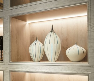Matt Simple minimalismo Potbelly en cristal <span class=keywords><strong>blanco</strong></span> con línea <span class=keywords><strong>azul</strong></span> <span class=keywords><strong>y</strong></span> negro de cerámica florero jarrón de porcelana - Product Image 2