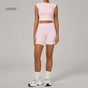 Completo Yoga Effetto Nudo ad Asciugatura Rapida, Aderente, Modellante per Esercizi e Corsa - Product Image 3
