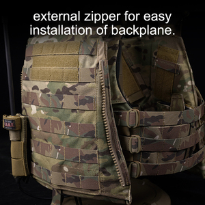 Chaleco táctico de liberación rápida con panel trapezoidal; altamente adaptable a placas SAPI; cuenta con sistema MOLLE cortado a láser. - Product Image 4
