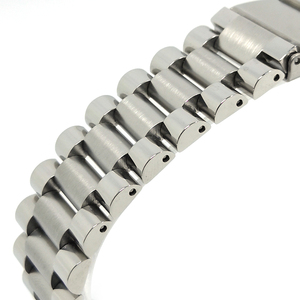 Cinturino per <span class=keywords><strong>Smartwatch</strong></span> in Acciaio Inossidabile a 3 Perle, 20-22mm, Alta Qualità, Regolabile, Sgancio Rapido - Product Image 2