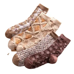 HY- 3105 ucuz kişilik renkli kabartma çorap kadın kadın kore tarzı tüp çorap yüksek kaliteli kadın çorap