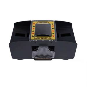 Mélangeur de cartes automatique pour 2 jeux de cartes de poker, idéal pour les soirées de jeux et les jeux à boire, fabriqué au Texas - Product Image 1