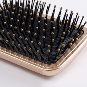 Nuevo Cepillo para el Cabello de Plástico con Tres Tipos Diferentes de Cojín, 2 en 1, Suave, para Masaje, de Viaje - Product Image 4