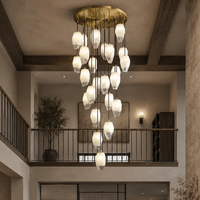 Lustre moderne de luxe en verre cristal avec cadre en métal doré, lampe suspendue en spirale pour villa, escalier, hall, salon