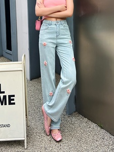 Jeans
Service OEM
Coutume
Image
Modèle
Contrat
Haute qualité
Broderie
Fond de serviette
Couture à la main
Pantalon à jambes larges
99910 - Product Image 3