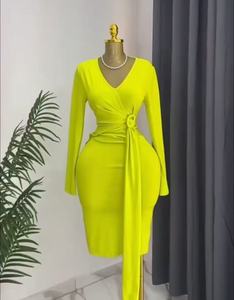 Precio de Liquidación 2025 Fardo de Vestidos de Mujer Ropa Mixta a Granel Ropa Usada de Marcas Surtidas para Dama Estilo <span class=keywords><strong>Shein</strong></span> Ropa Femenina - Product Image 3