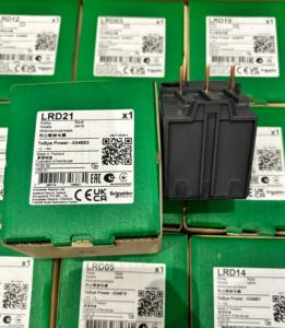 Relé de sobrecarga serie Schneider LRD LRD21 12-18a relé de protección de motor monofásico relé de sobrecarga térmico diferencial MV & <span class=keywords><strong>HV</strong></span> - Product Image 3