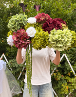 Boule de fleurs artificielle de 50 cm en soie, rouge bordeaux et blanche, avec hydrangea vert et amarante suspendue, pour centres de table
