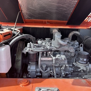 Excavatrice Hitachi Zaxis70 d'occasion de haute qualité, 7 tonnes, à vendre, avec composants essentiels : moteur, boîte de vitesses, pompe à engrenages - Product Image 3