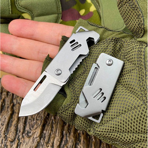 Couteau pliant d'extérieur en acier inoxydable, design compact, mini couteau de survie avec bord lisse, outil multifonction portable pour une utilisation en extérieur - Product Image 4