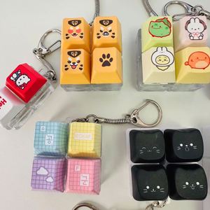 Llavero de Teclado 4 en 1 Personalizado con Tecla Interactiva Iluminada, Llavero de Plástico - Product Image 6