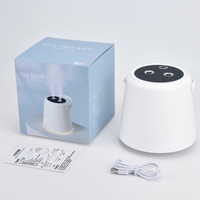 Humidificateur d'air portable OEM en forme de lampe lunaire, diffuseur de parfum ultrasonique rechargeable, petit humidificateur ultrasonique USB de bureau
