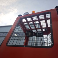Piccolo Carrello Elevatore Elettrico a Batteria al Litio Nuovo per Fattoria 1,5-3 Tonnellate con Caricatore Laterale