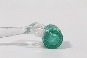 Rouleau de Derma pour traitement des cicatrices d'acné, dispositif anti-rides, <span class=keywords><strong>Dermaroller</strong></span> à poignée en acier inoxydable, thérapie par micro-aiguilles, beauté faciale, 192 aiguilles - Product Image 4