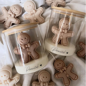 Novedad: Lindos Pequeños Regalos de Navidad 2025 con Logo Personalizado, Velas Aromáticas Exclusivas y Elegantes con Aroma a Hombre de Jengibre y Chocolate a la Venta - Product Image 4