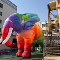 Décoration de fête : éléphant gonflable LED pour éclairage nocturne
