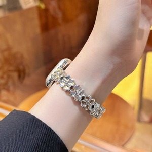 BEEFLYPOWER Nouveau <span class=keywords><strong>bracelet</strong></span> élastique trèfle à quatre feuilles avec diamants et drainage <span class=keywords><strong>unique</strong></span> pour <span class=keywords><strong>Apple</strong></span> <span class=keywords><strong>Watch</strong></span> Series 11 10 49mm - Product Image 2