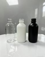 Bouteilles en verre miniatures de luxe de 60 ml avec bouchon à vis, forme carrée, estampage à chaud, diffuseur d'huiles essentielles