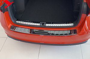 Protector de parachoques interior de <span class=keywords><strong>maletero</strong></span>, cubierta de placa de umbral para <span class=keywords><strong>Skoda</strong></span> <span class=keywords><strong>Octavia</strong></span> <span class=keywords><strong>2021</strong></span> 2022, accesorios de coche - Product Image 2