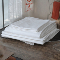 Parure de draps d'hôtel en gros 100 % fibre de bambou avec logo brodé, literie en bambou de luxe douce, approvisionnement en vrac pour hôtels et maisons