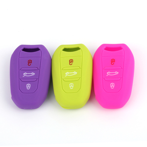 <span class=keywords><strong>Prix</strong></span> de gros Housse de clé de voiture flexible décorative en silicone à 3 boutons - Product Image 5