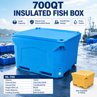 Bac rectangulaire ouvert en LLDPE de 700 litres avec isolation en mousse PU de 50 mm, bouchon de vidange et fond relevable pour l'élevage de poissons et la transformation des produits de la mer
