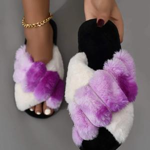 Chaussons personnalisés pour femmes, doux et moelleux, à bout ouvert, avec brides croisées, color block, tendance hiver, antidérapants - Product Image 1