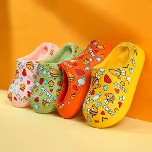 2020 Customized printed children's slippers kid's slippers with fur Children's winter clogs house sliders slippers for baby kids