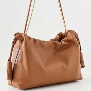 Sac à bandoulière en cuir personnalisé pour femme, avec pompon et bouton, imperméable, petit sac à main portable, idéal printemps, été, hiver - Product Image 4