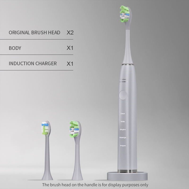 ตัวเครื่องสีเงินแฟลช+หัวแปรงสองอัน+ที่ชาร์จไร้สาย
