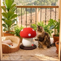 Vente en gros OEM personnalisé : Griffoir et tour d'escalade pour chat en sisal manuel, durable et anti-chute, avec jouet boule à griffer en forme de champignon rouge